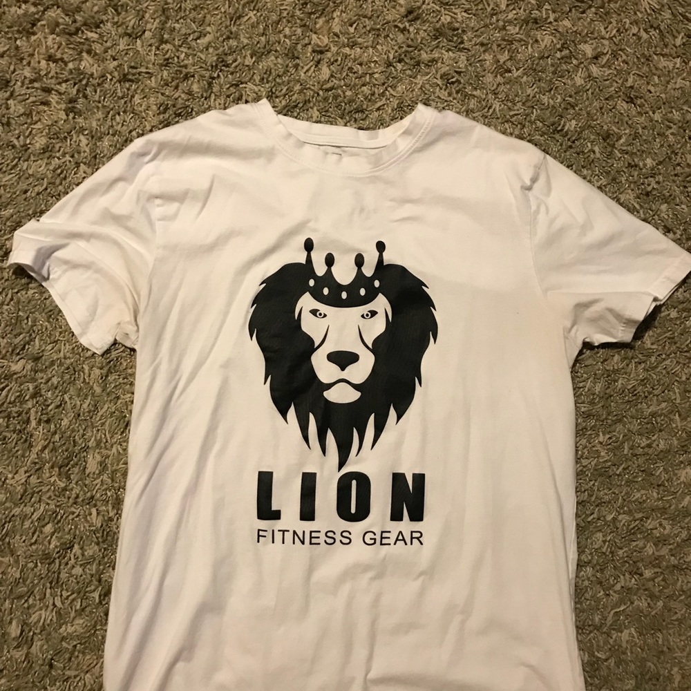 Men’s Premium Lion Fitness Gear T-Shirt